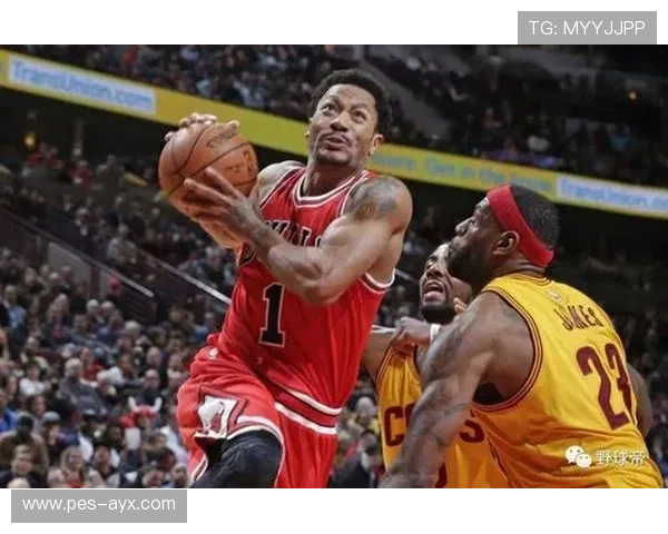 Foden巧妙应对防守压力，展现灵活突破能力